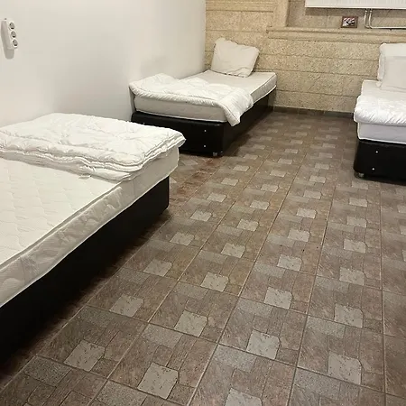 London Hostel *